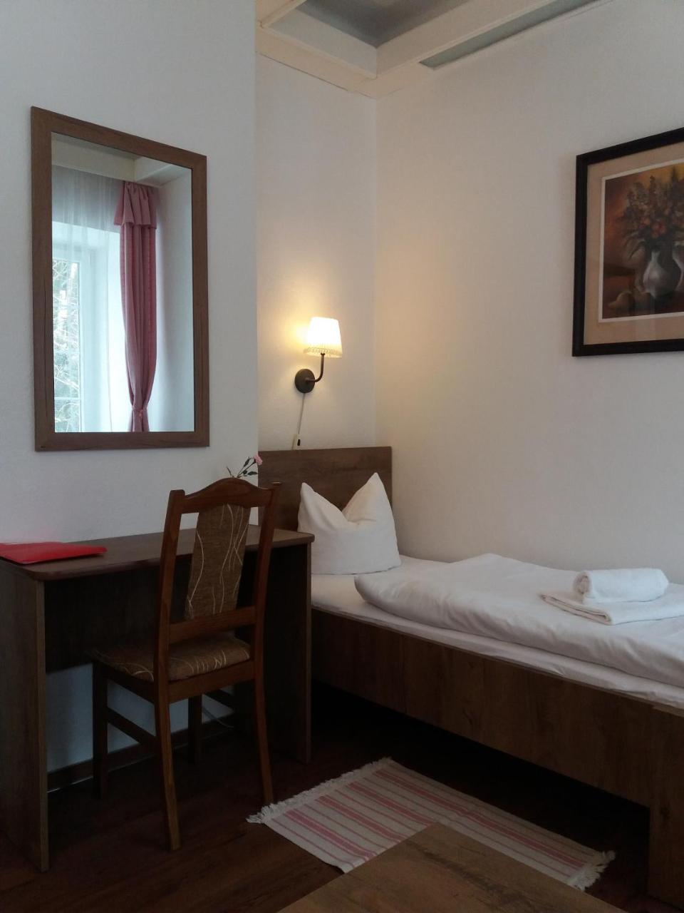 Hotel Dzban Jindrichov エクステリア 写真