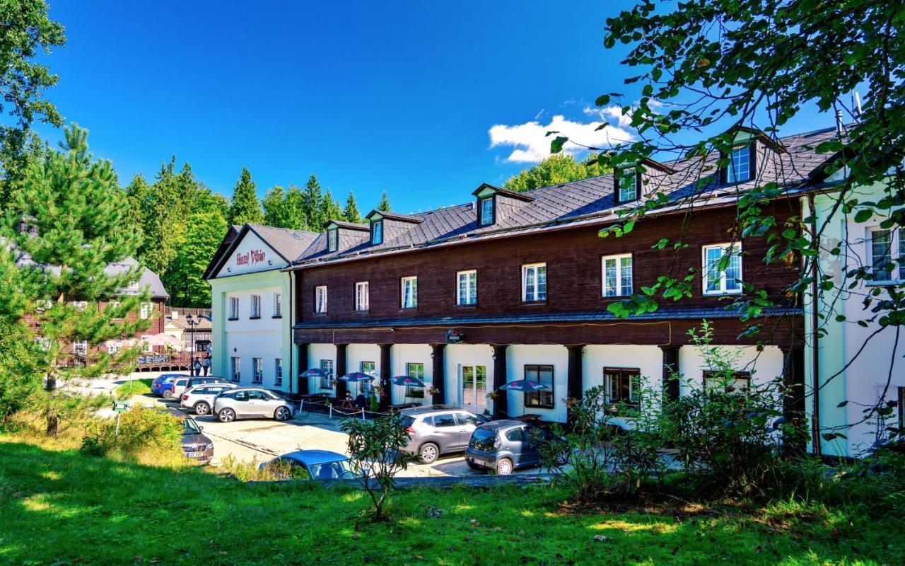 Hotel Dzban Jindrichov エクステリア 写真